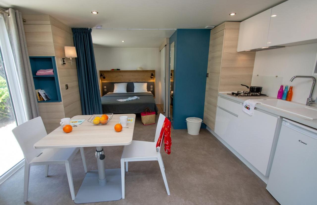 Camping Les Hautes Prairies Lourmarin Luaran gambar